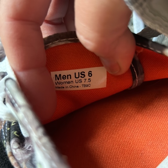 VANS Cat Animal Kittens Kitty ASPCS Rescue Canvas Lace Up Feline 7.5 Sneakers - Picture 8 of 9